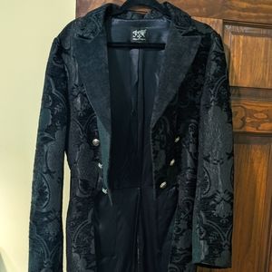 Shrine costume inlaid tailcoat (small)